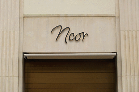 <a href="https://lightgrey-peafowl-298098.hostingersite.combranding-ncor" rel="noopener" >Ver proyecto</a>